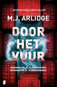 13 Door het vuur - M.J. Arlidge-min
