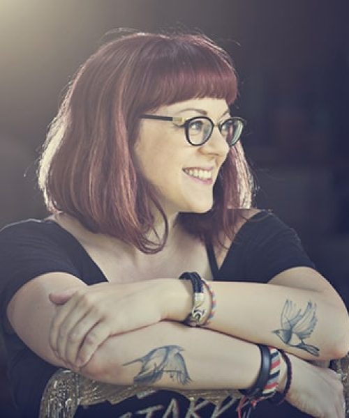 V.E. Schwab-min